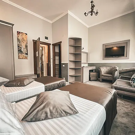 Hotel La Strada Boutique