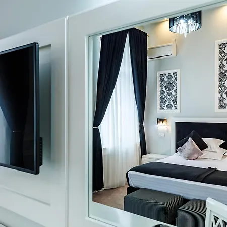 La Strada Boutique 4* Pitesti