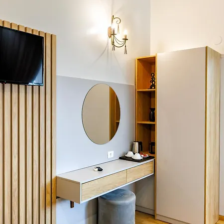Hotel La Strada Boutique Pitesti